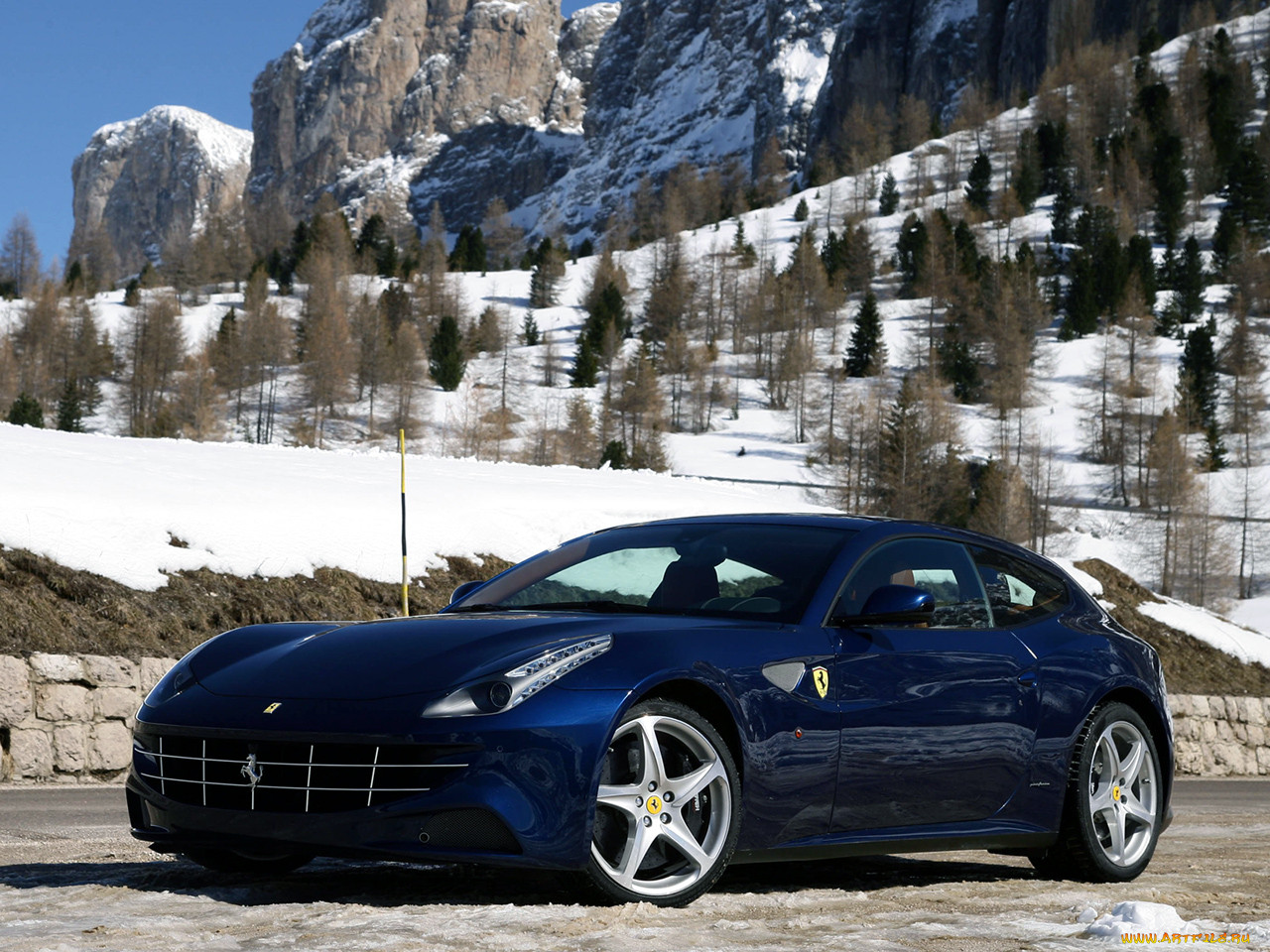 Ferrari FF РѕР±РѕРё